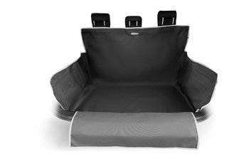 Czarna mata do bagażnika z antypoślizgową powierzchnią dla psa - rozmiar M